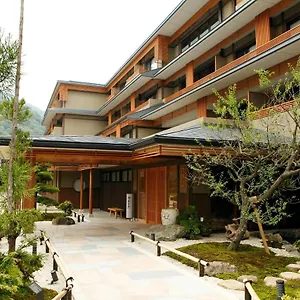 5* ホテル 嵐山温泉 花伝抄 - 共立リゾート -