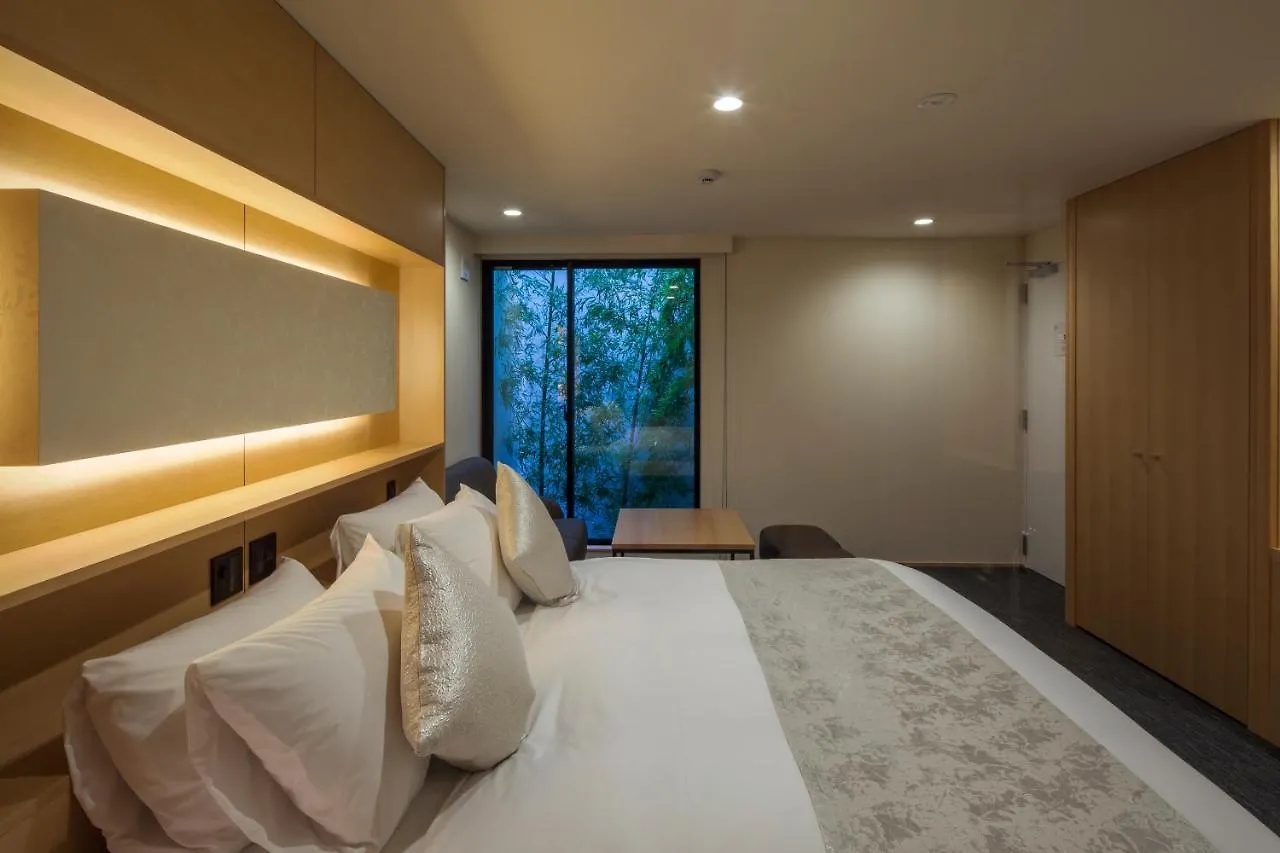Villa Sanjomuromachi Kyoto 5*,  Japan