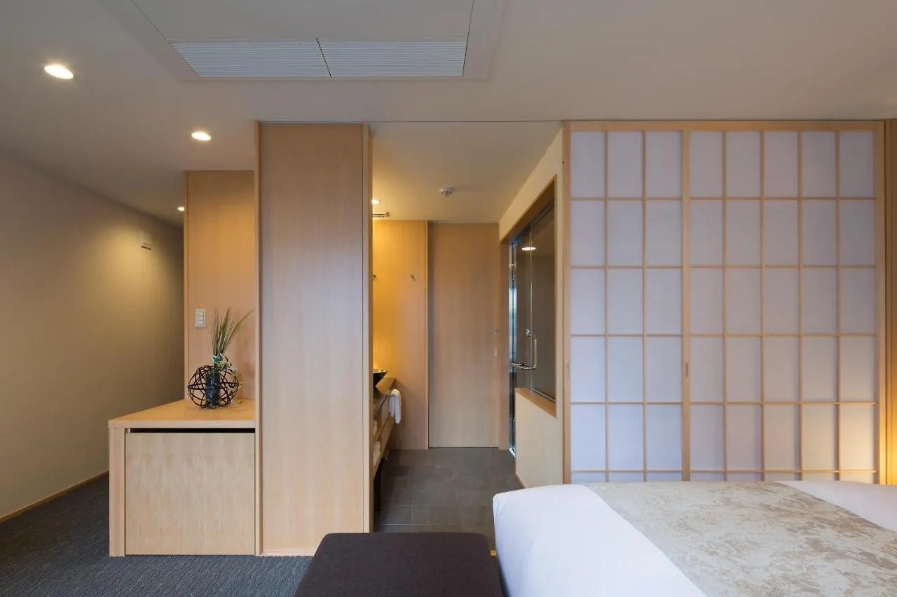 Villa Sanjomuromachi Kyoto 5*,  Japan